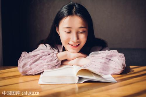 惊！今年考研人数将超300万，考研是场全家人的战斗